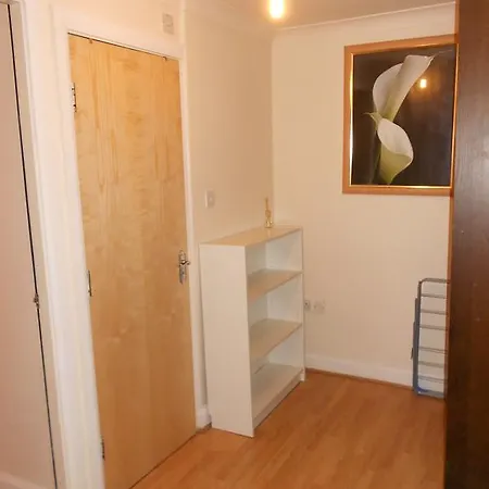 Quickspaces Alexandra Apartments Manchester Room photo